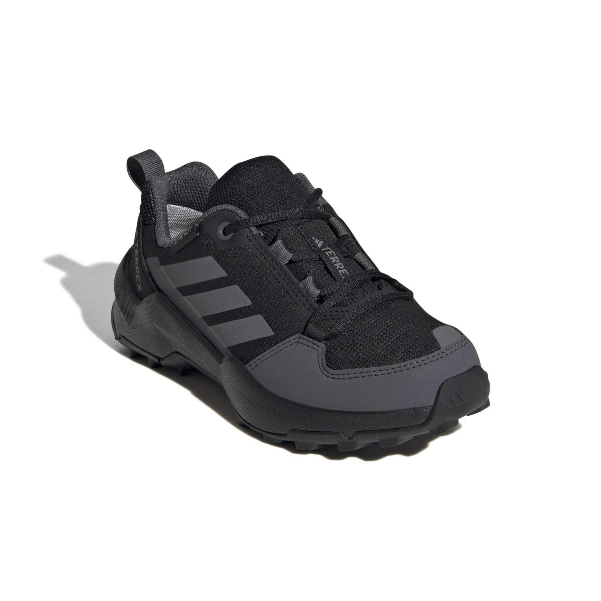 product/a/d/adidas_ji0917_6_footwear_photography_front_lateral_top_view_white-nw091625.jpg