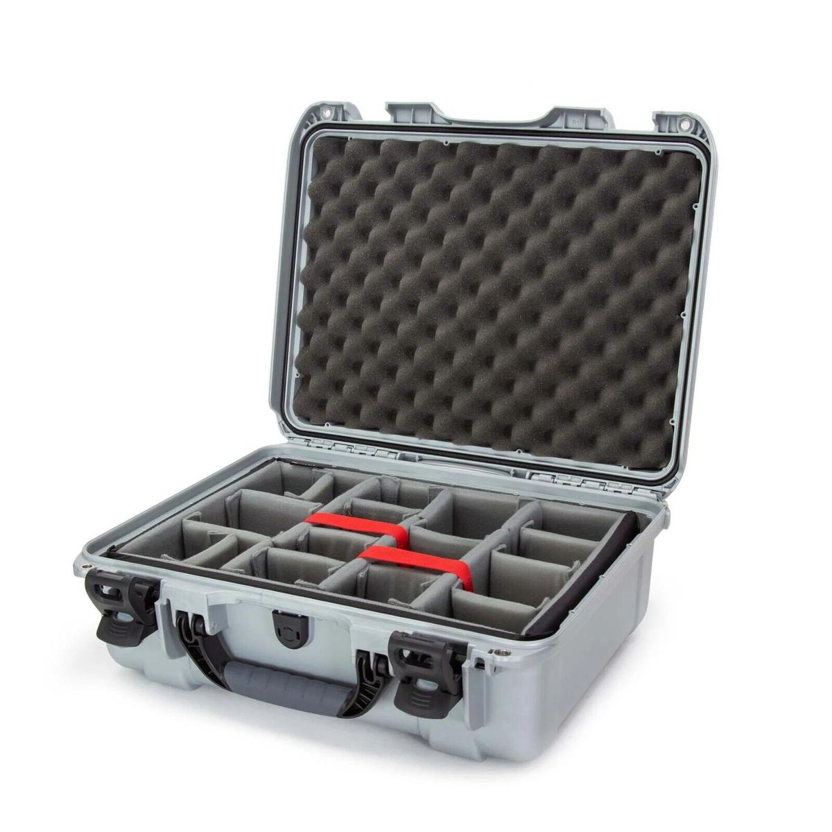 product/n/a/nanuk_930s-020sv-0a0_silver_1.jpg
